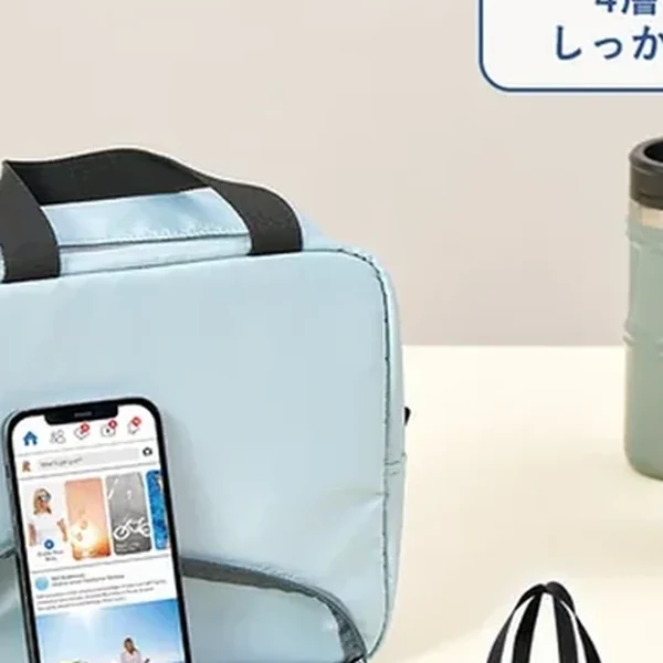 スマホが立てられるクーラーランチバッグ